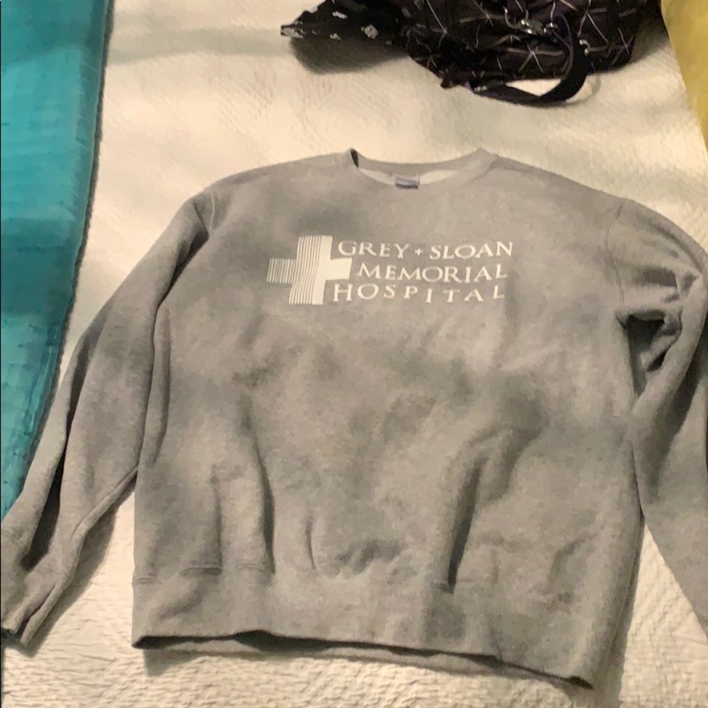 Grey Sloan Memorial Hospital sweatshirt